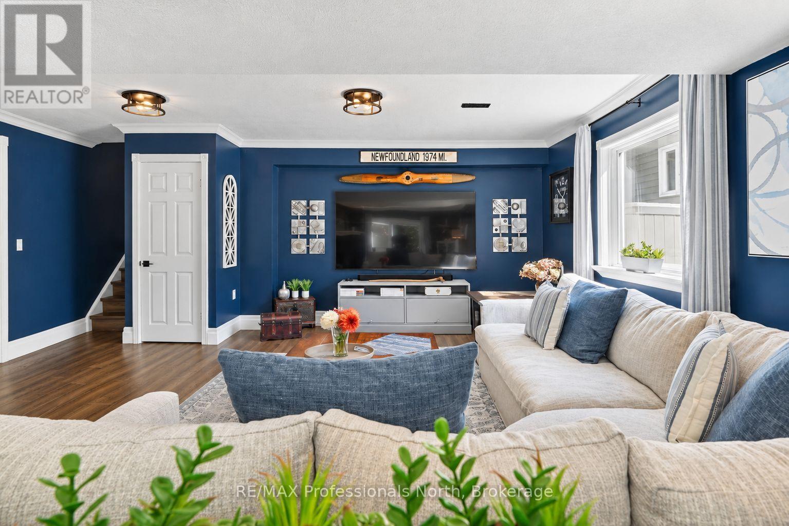 101 MEADOW HEIGHTS DRIVE - Image 32