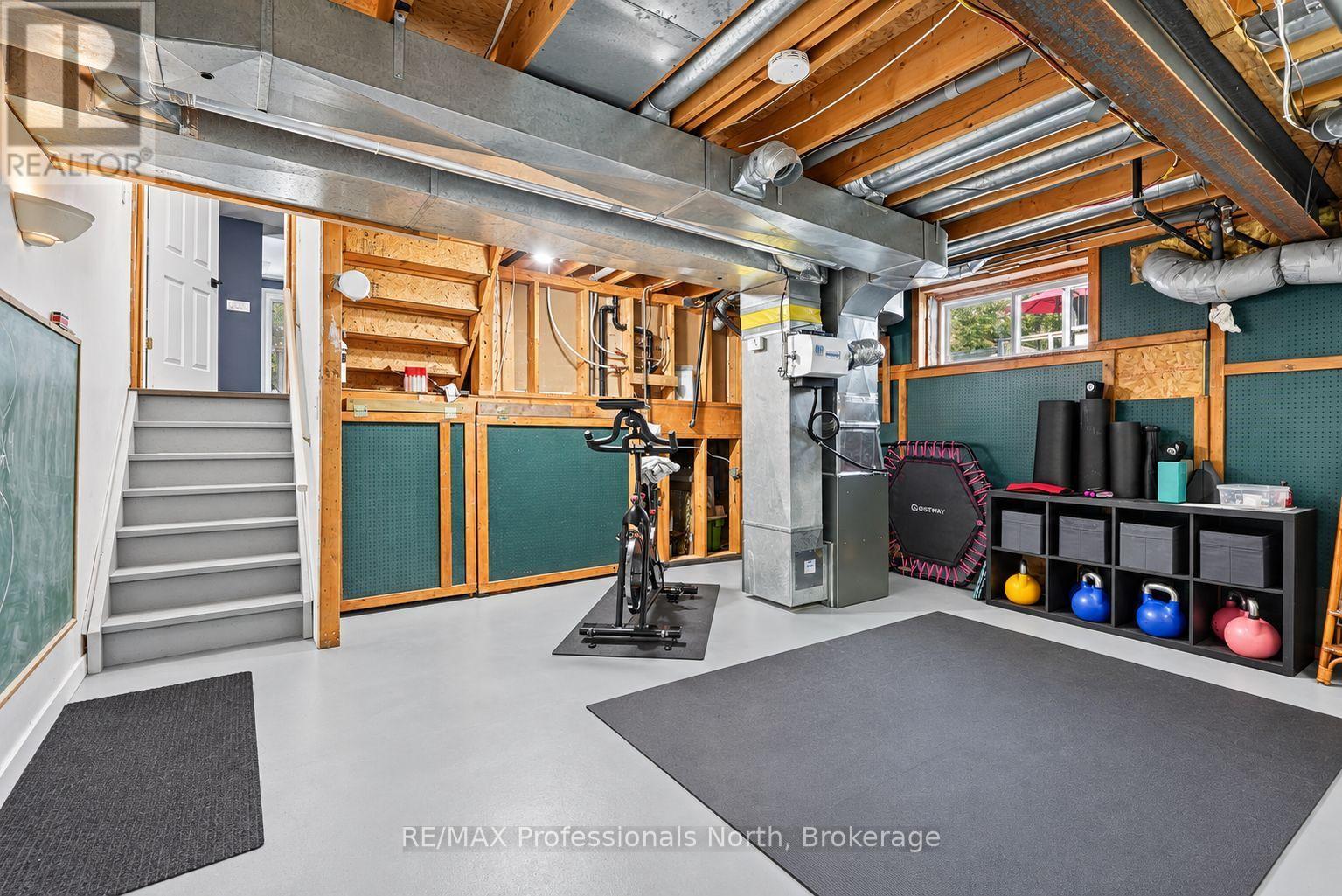 101 MEADOW HEIGHTS DRIVE - Image 37