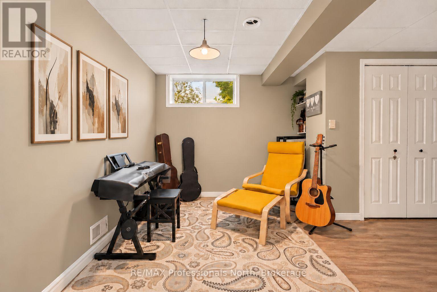 101 MEADOW HEIGHTS DRIVE - Image 40
