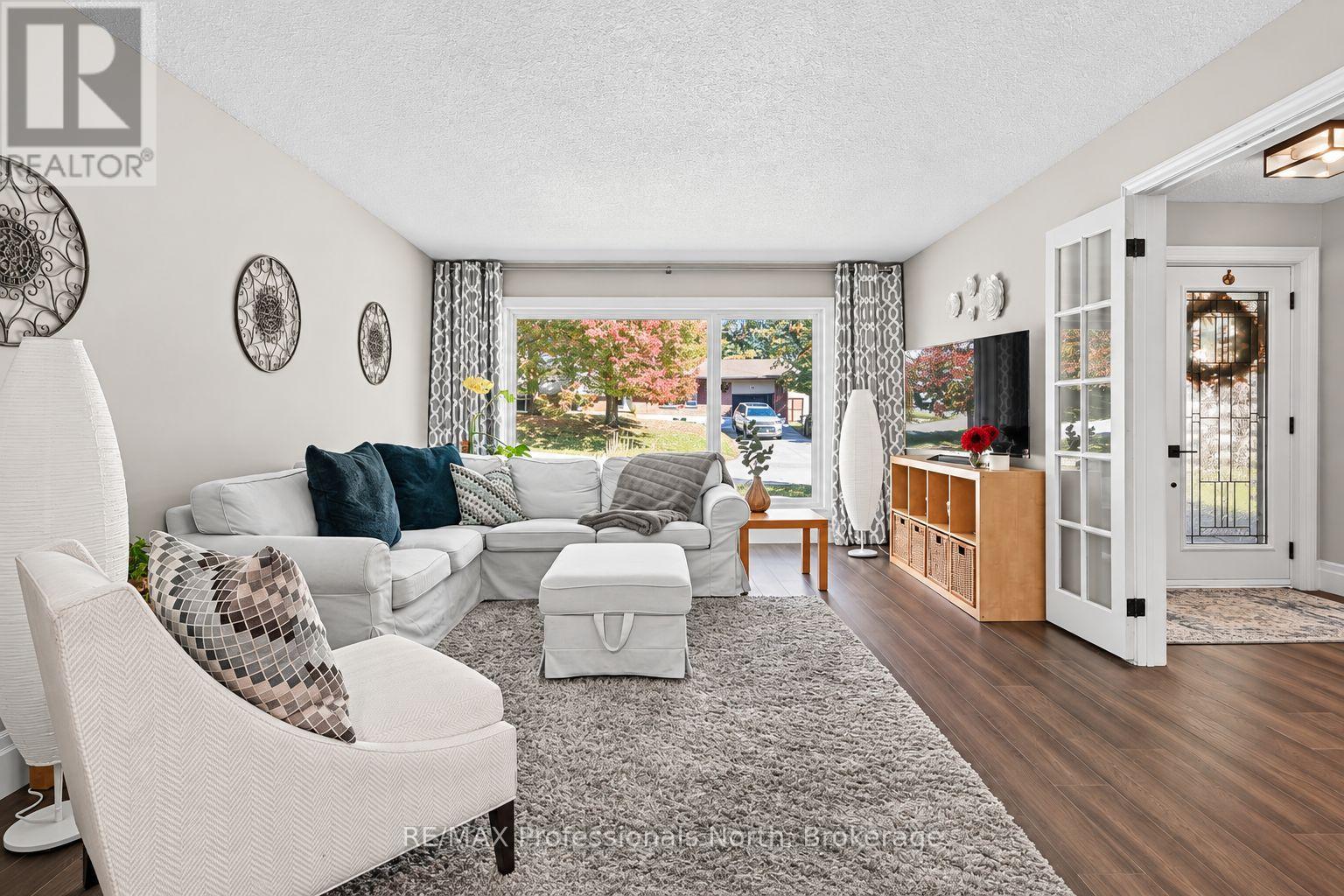101 MEADOW HEIGHTS DRIVE - Image 5