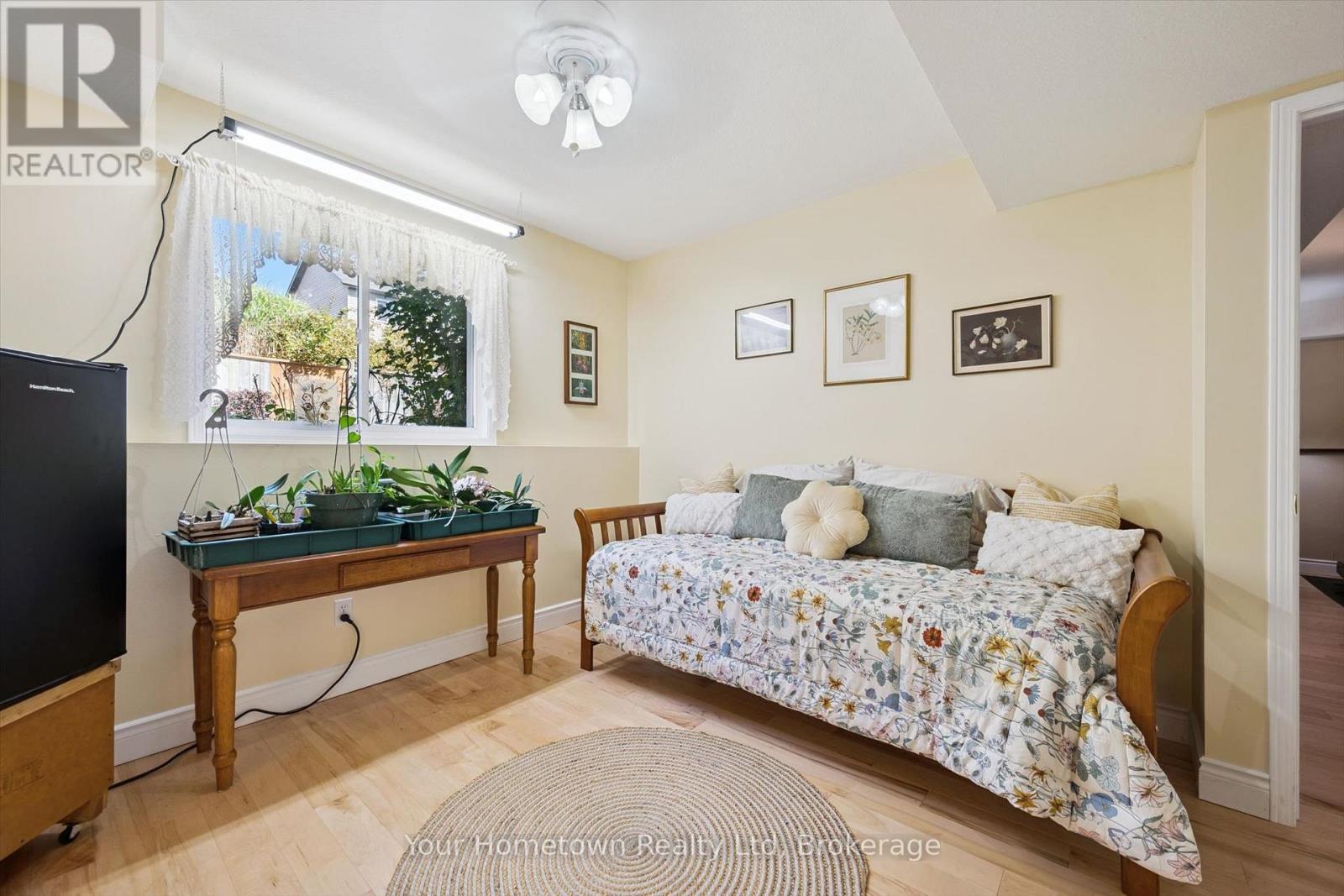 45 PEGLAR CRESCENT - Image 26
