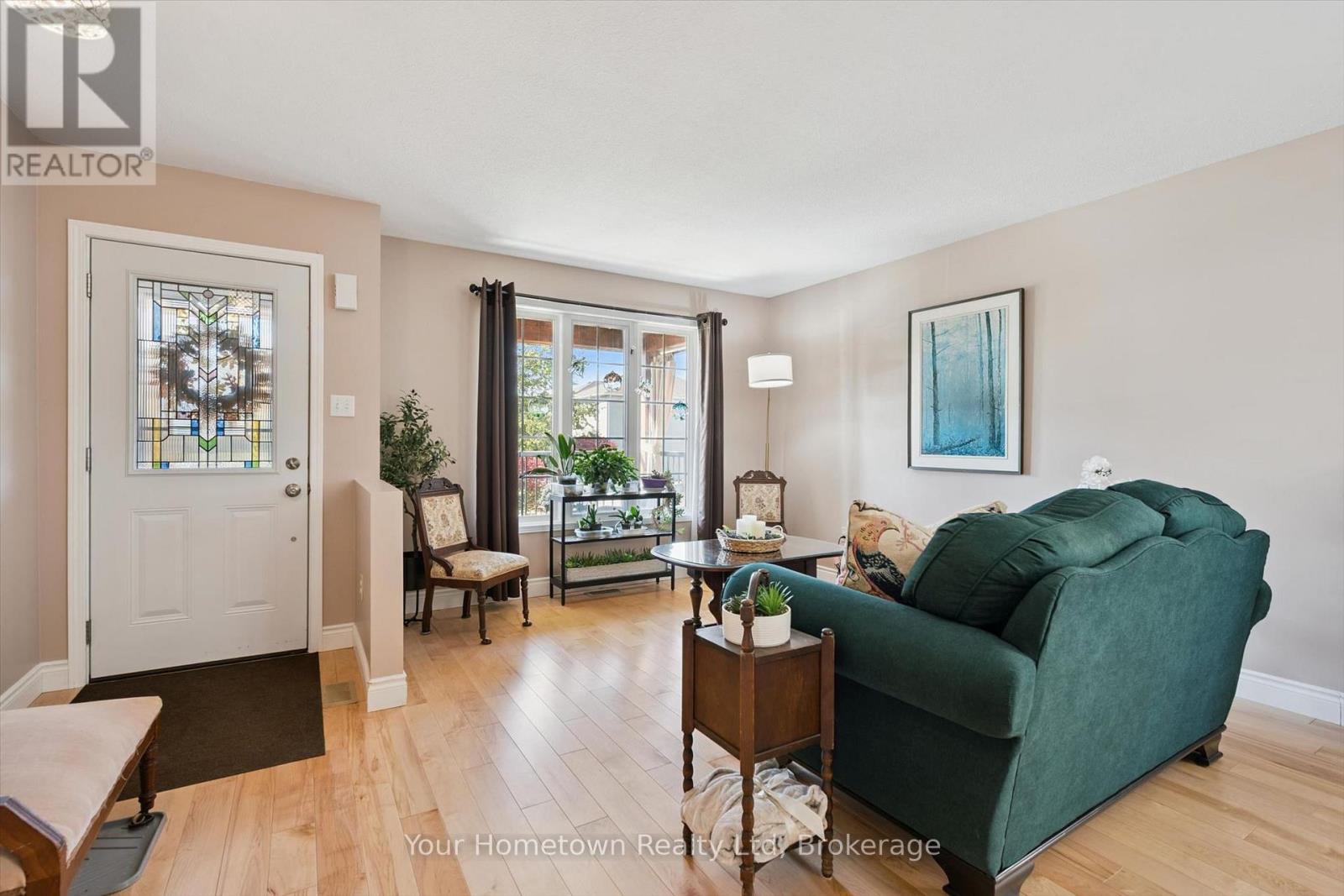 45 PEGLAR CRESCENT - Image 7