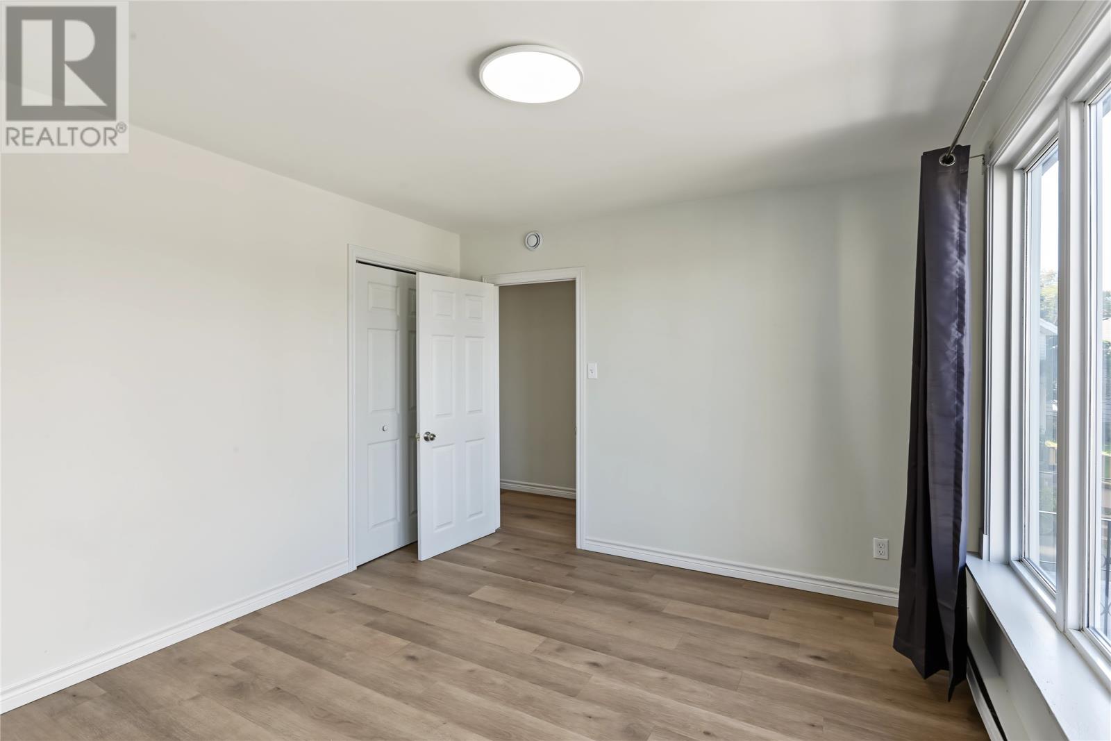 83 Viking Road - 20