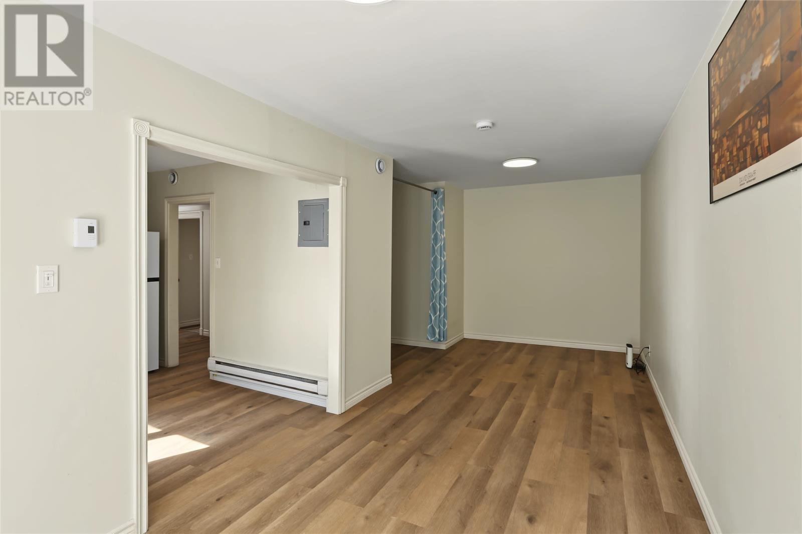 83 Viking Road - 12