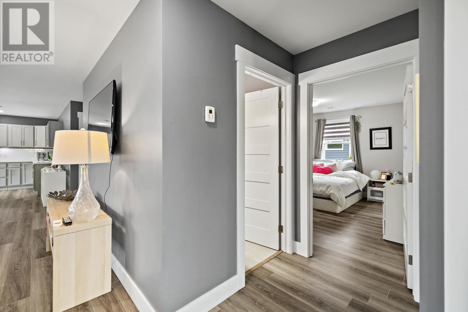 1 Balderston Court - 28