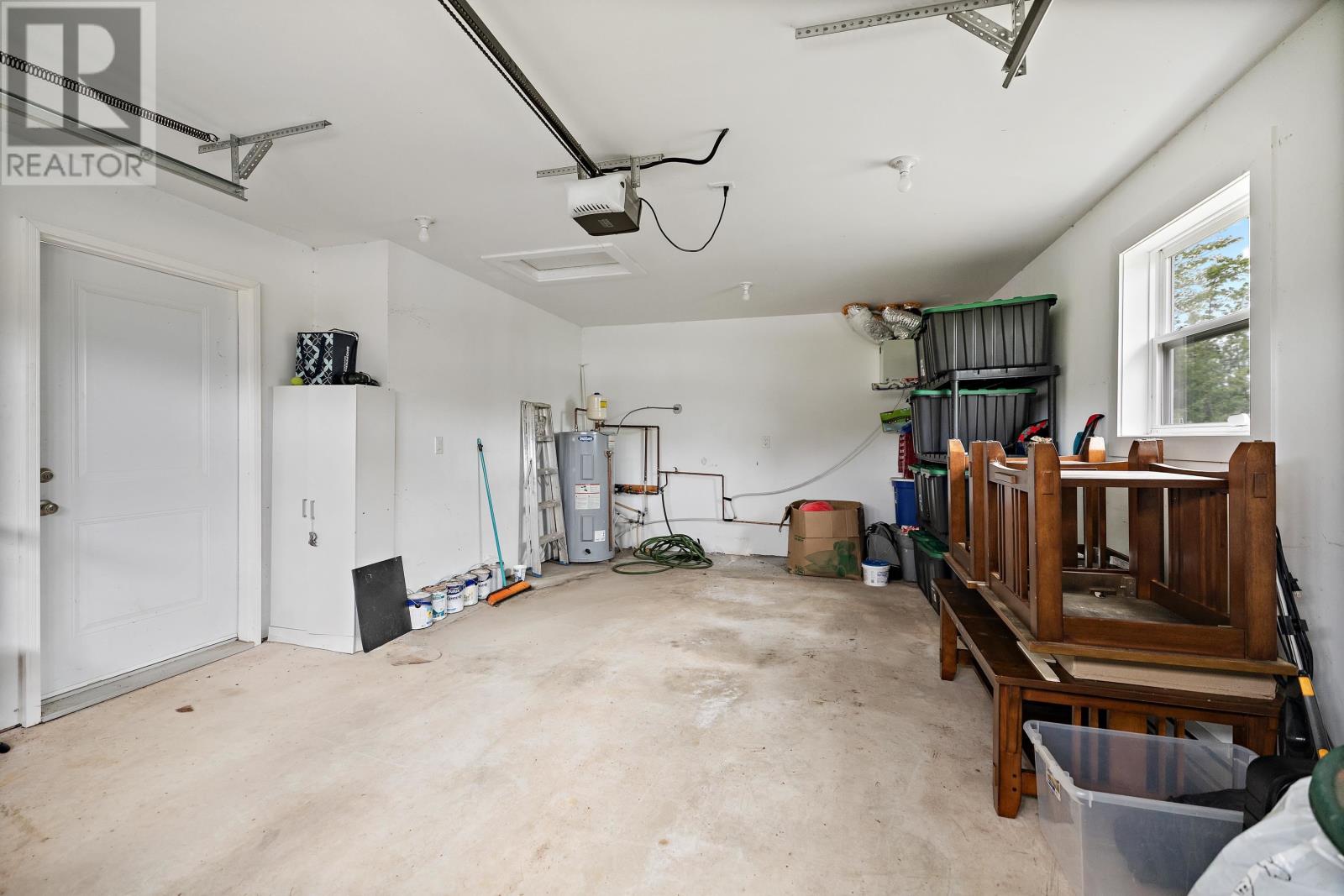 1 Balderston Court - 33