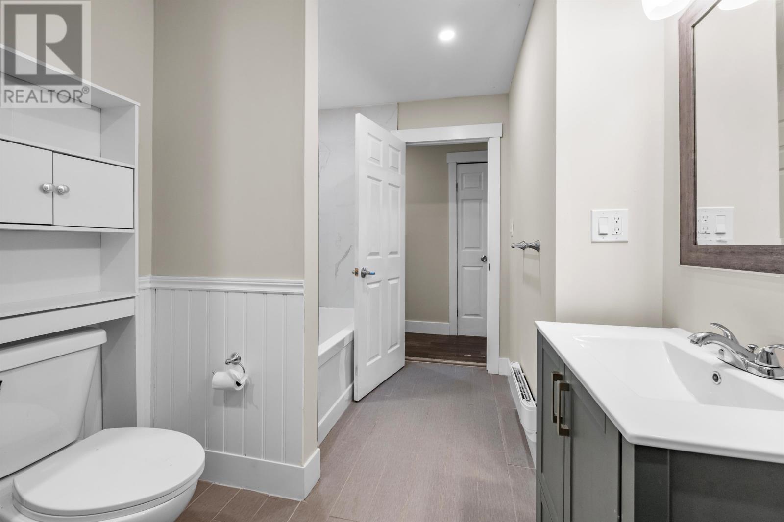 25 Andrews Court - 18