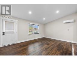 Bath (# pieces 1-6) - 25 Andrews Court, Charlottetown, PE C1C1B2 Photo 6