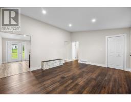 Bath (# pieces 1-6) - 25 Andrews Court, Charlottetown, PE C1C1B2 Photo 7