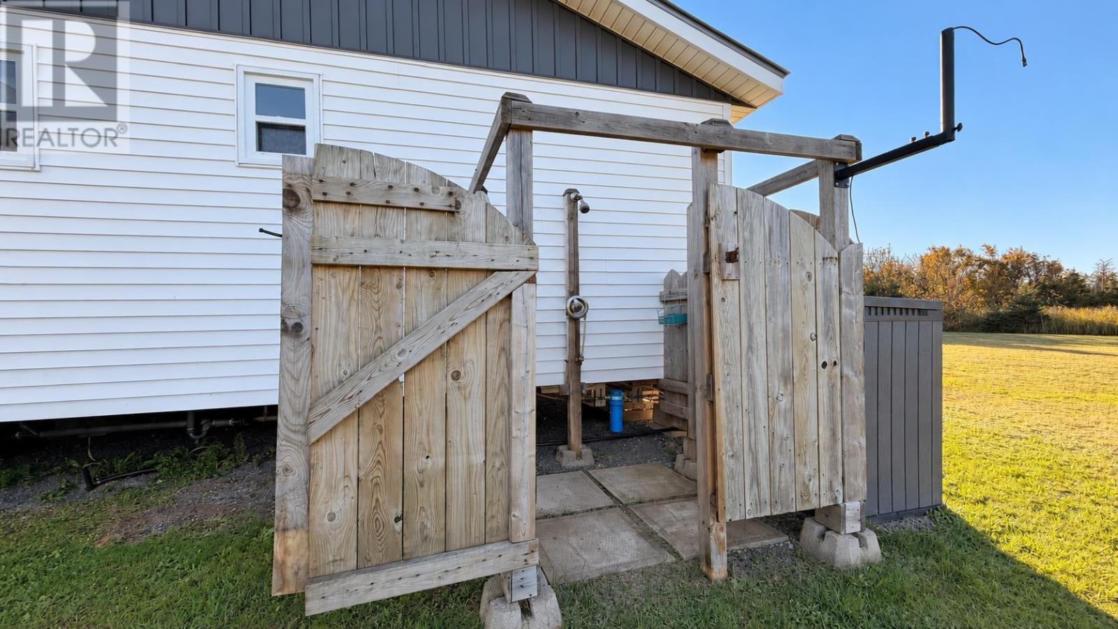 63 LAKE VIEW Lane - 11