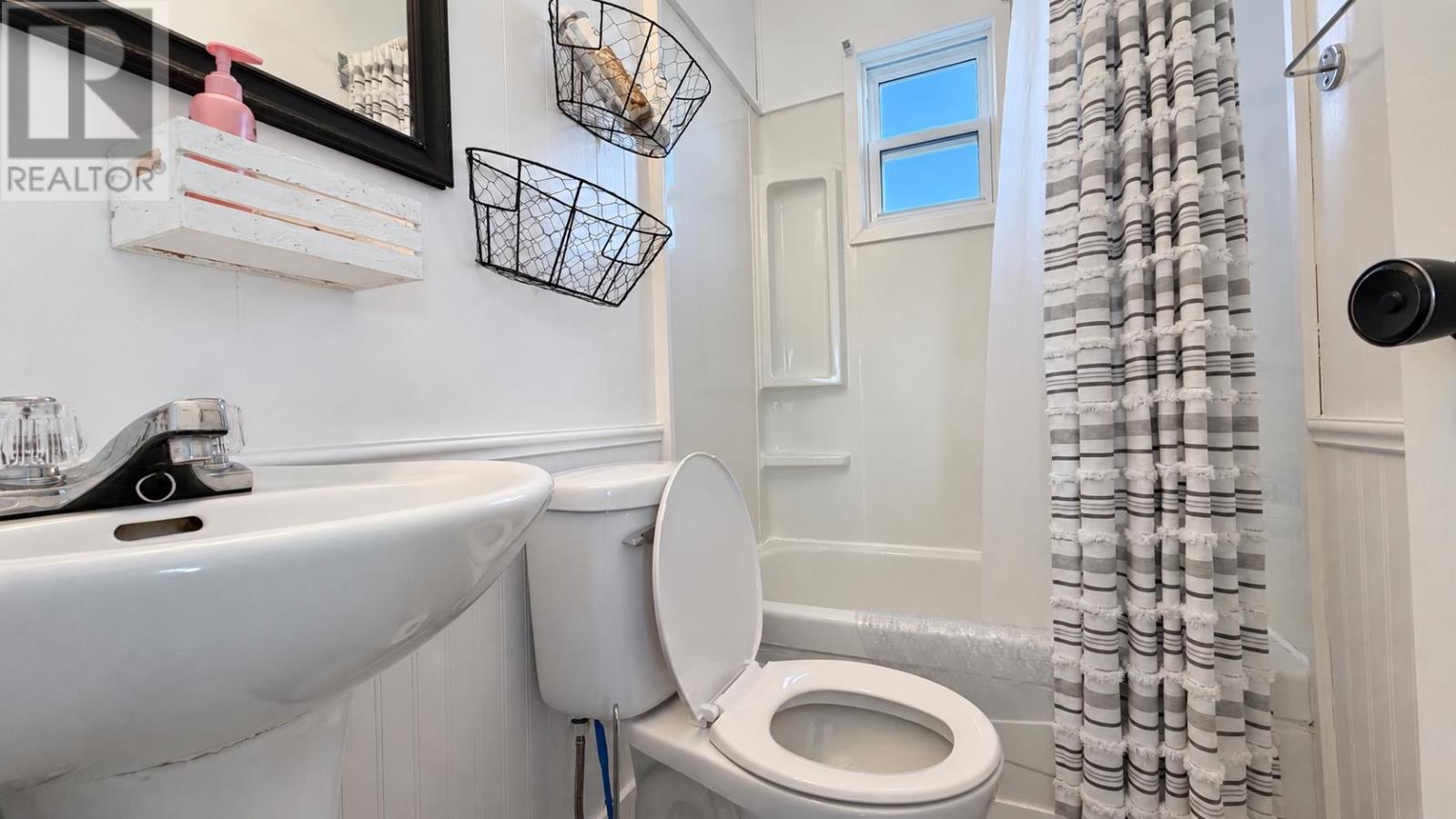 63 LAKE VIEW Lane - 9