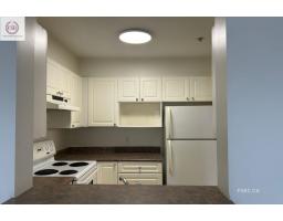 9979 140 St, Surrey, BC V3T5W2 Photo 14