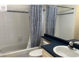 9979 140 St, Surrey, BC V3T5W2 Photo 17