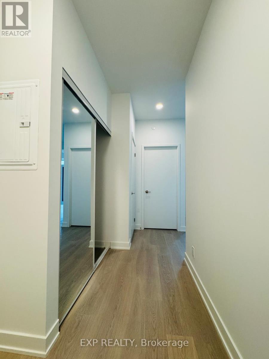 502-20 Deans Drive — photo 15