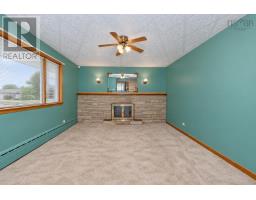 6 Hillier Street, Glace Bay, NS B1A1C1 Photo 16