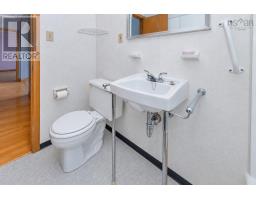 6 Hillier Street, Glace Bay, NS B1A1C1 Photo 26