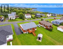 Bedroom - 6 Hillier Street, Glace Bay, NS B1A1C1 Photo 7