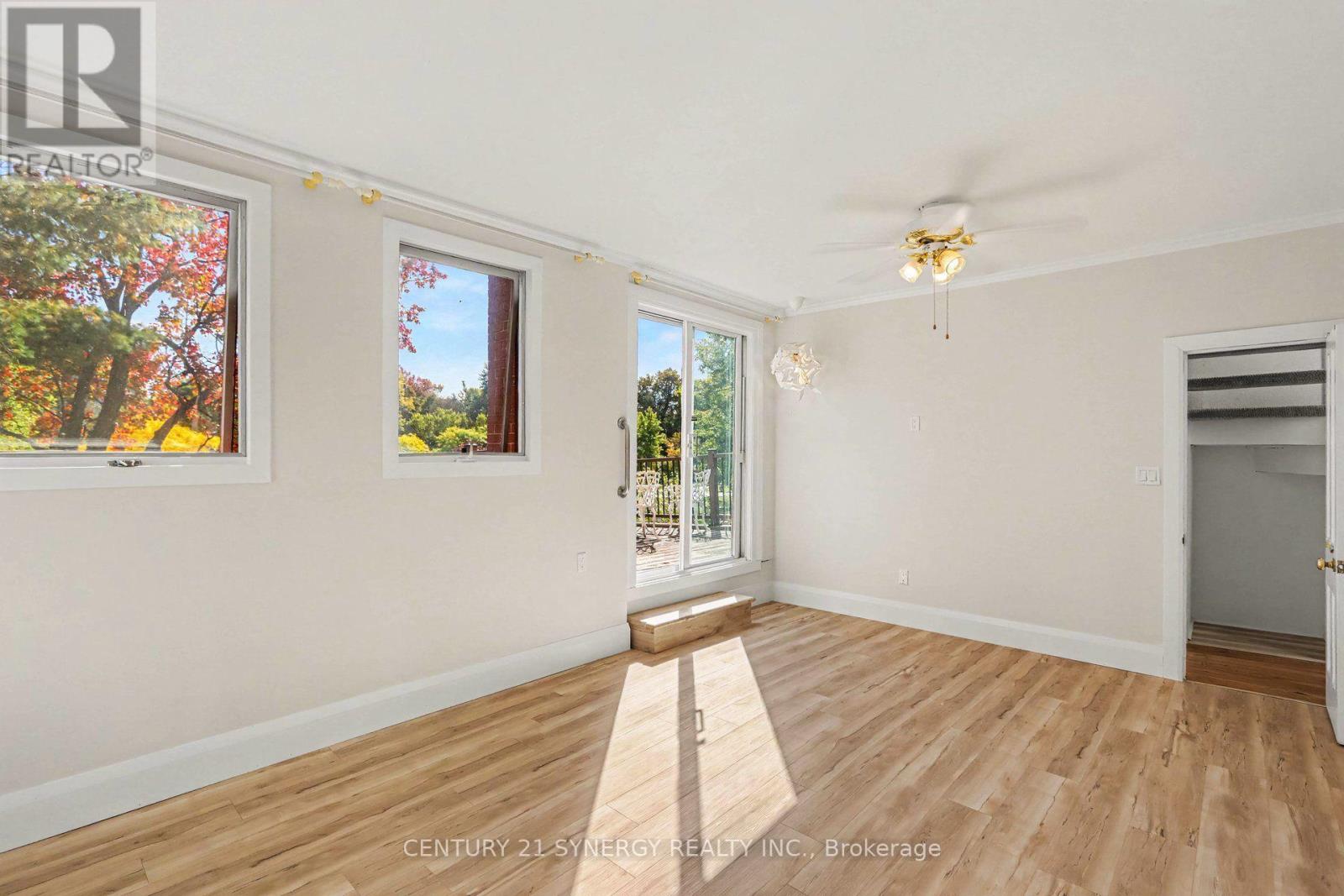 18 Wilton Crescent — photo 20