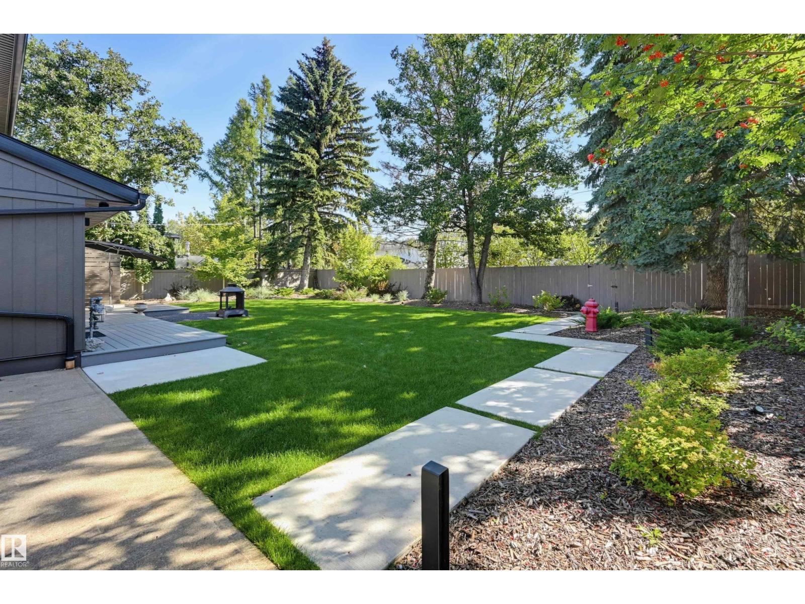 7727 139 ST NW - 15