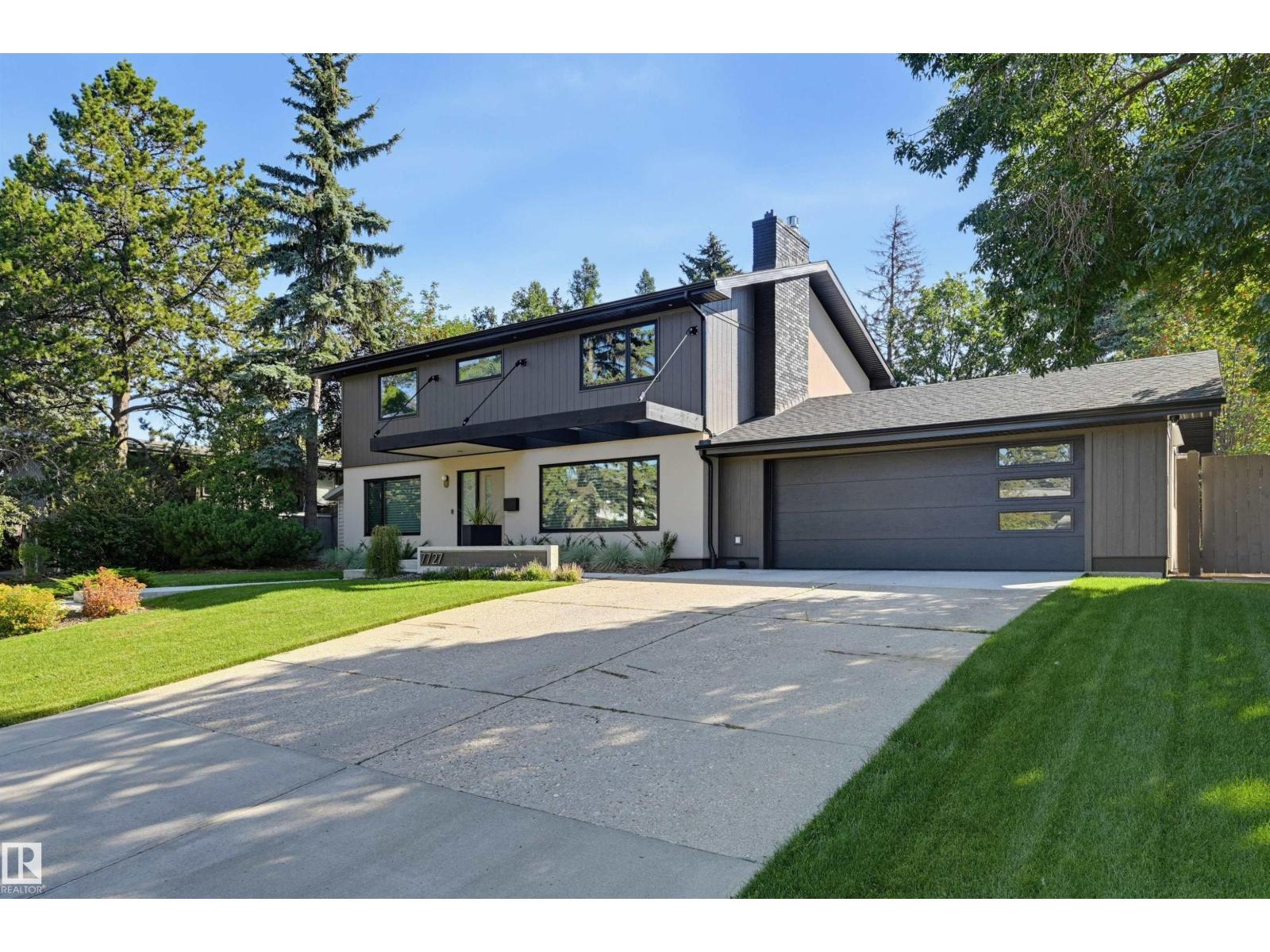 7727 139 ST NW - 5