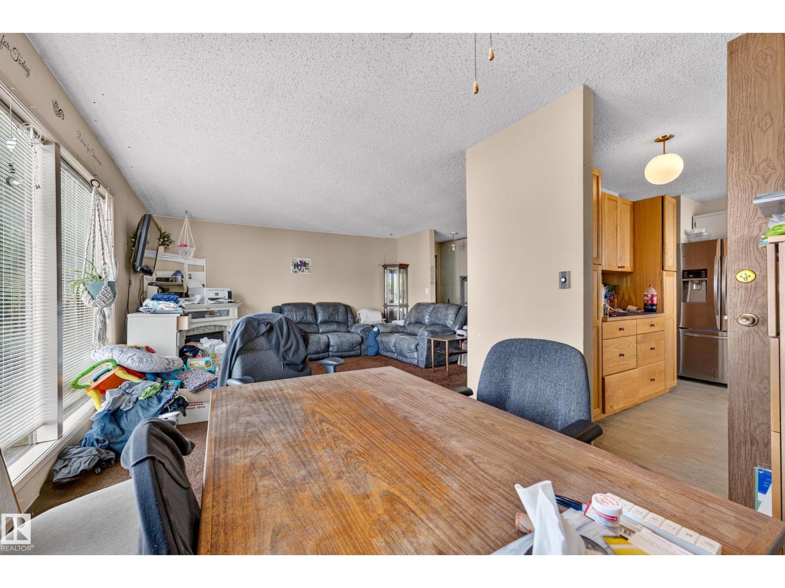 3819 17A Avenue NW, Daly Grove — photo 14 of 30: Property photo