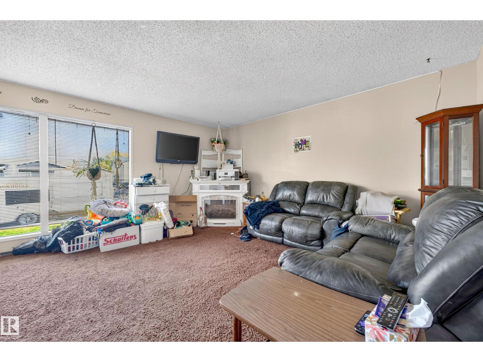 3819 17A Avenue NW, Daly Grove — photo 15 of 30: Property photo