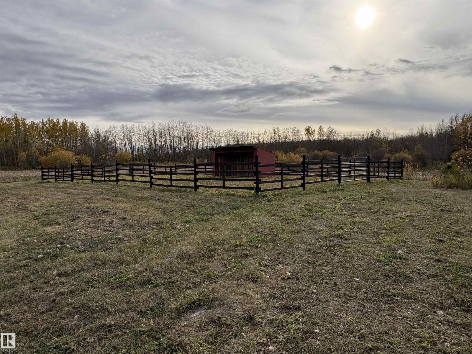 43 50106 Rge Rd 200 - 23