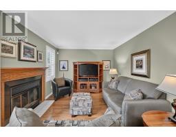 11 Wycliffe Street, Ottawa, ON K2G5L7 Photo 10