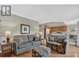 11 Wycliffe Street, Ottawa, ON K2G5L7 Photo 11