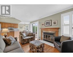 11 Wycliffe Street, Ottawa, ON K2G5L7 Photo 12