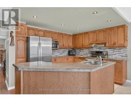 11 Wycliffe Street, Ottawa, ON K2G5L7 Photo 13