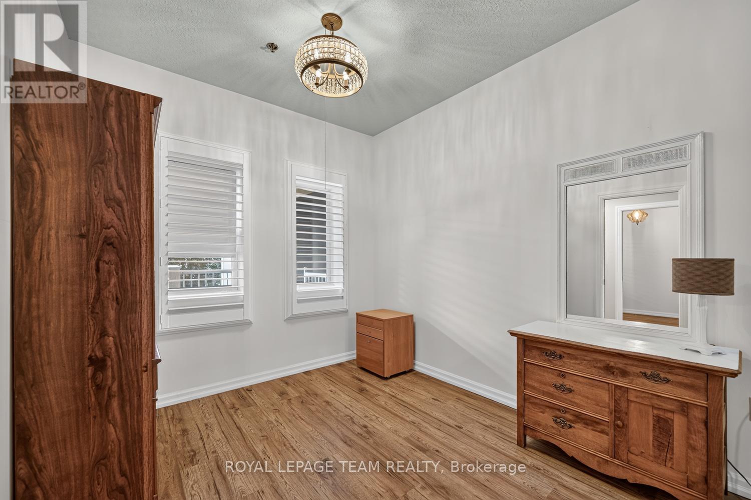 #205 175 WATER STREET W - Image 16