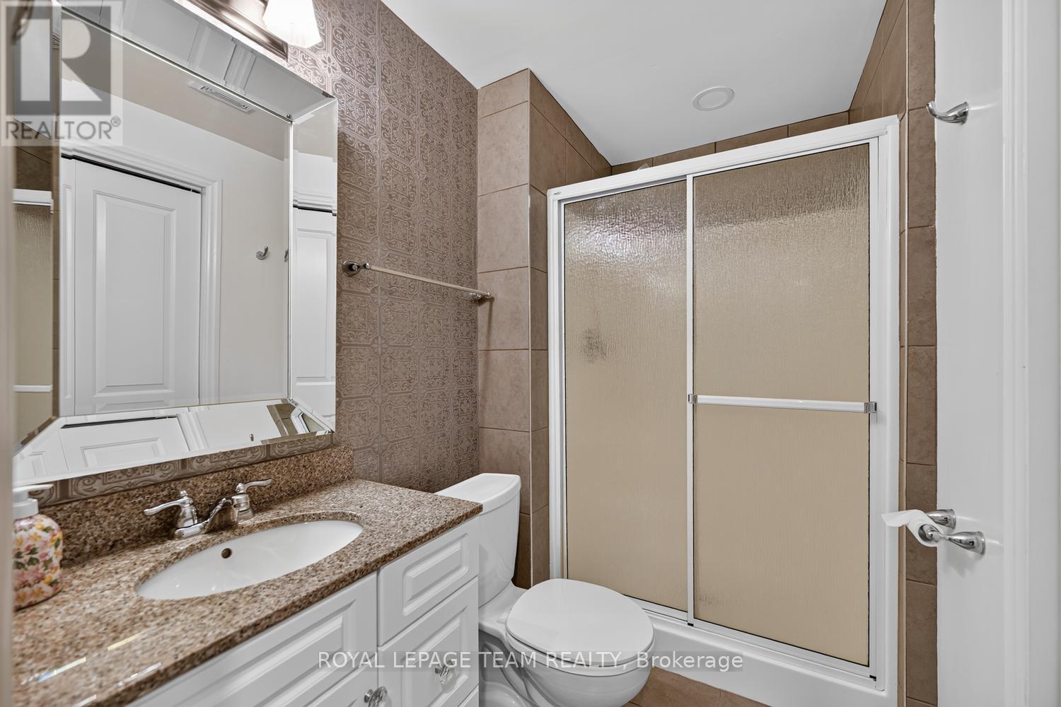 #205 175 WATER STREET W - Image 22