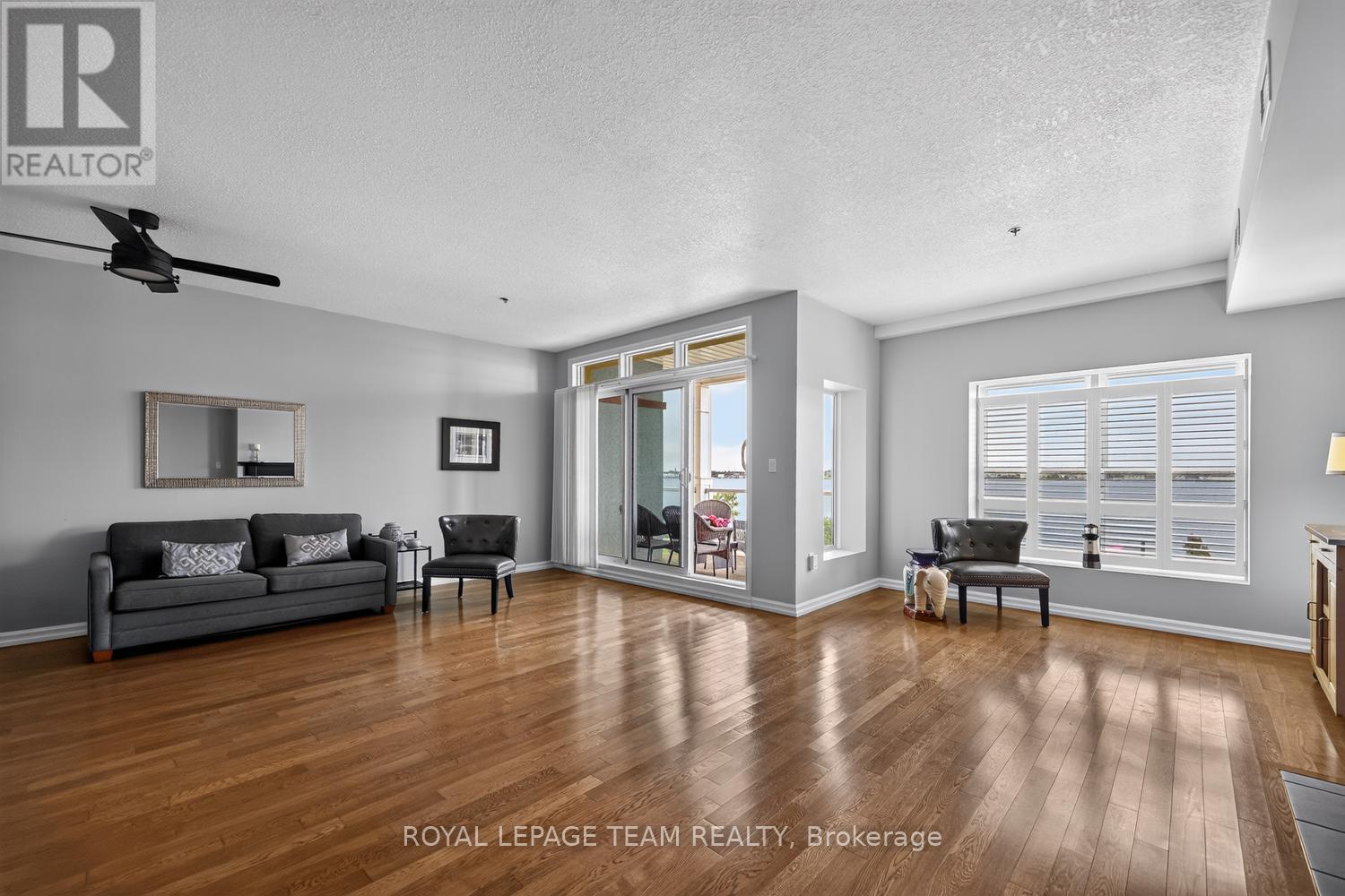 #205 175 WATER STREET W - Image 35