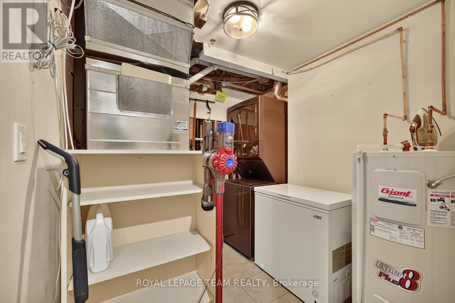 #205 175 WATER STREET W - Image 47