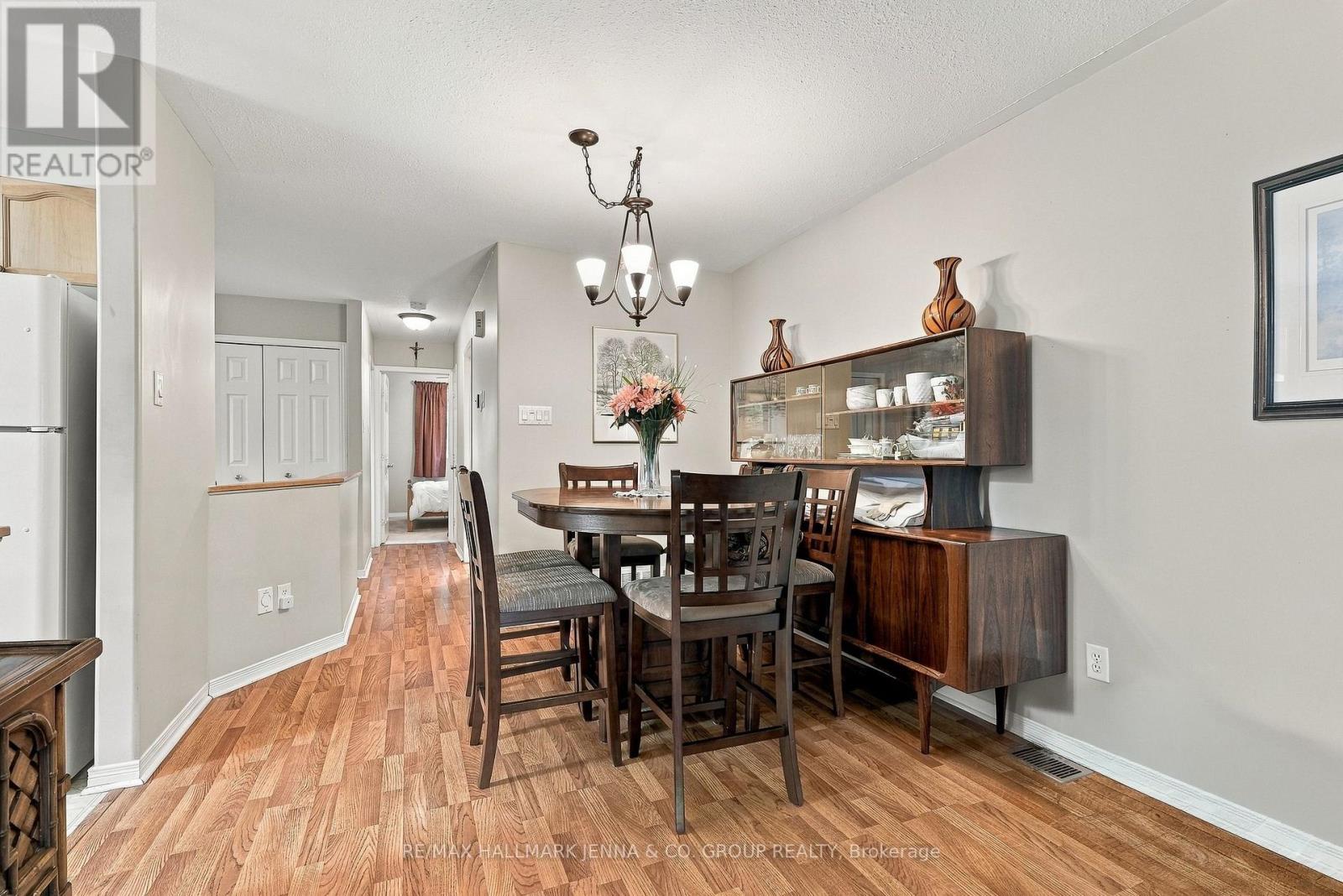 64 WHALINGS CIRCLE - Image 18