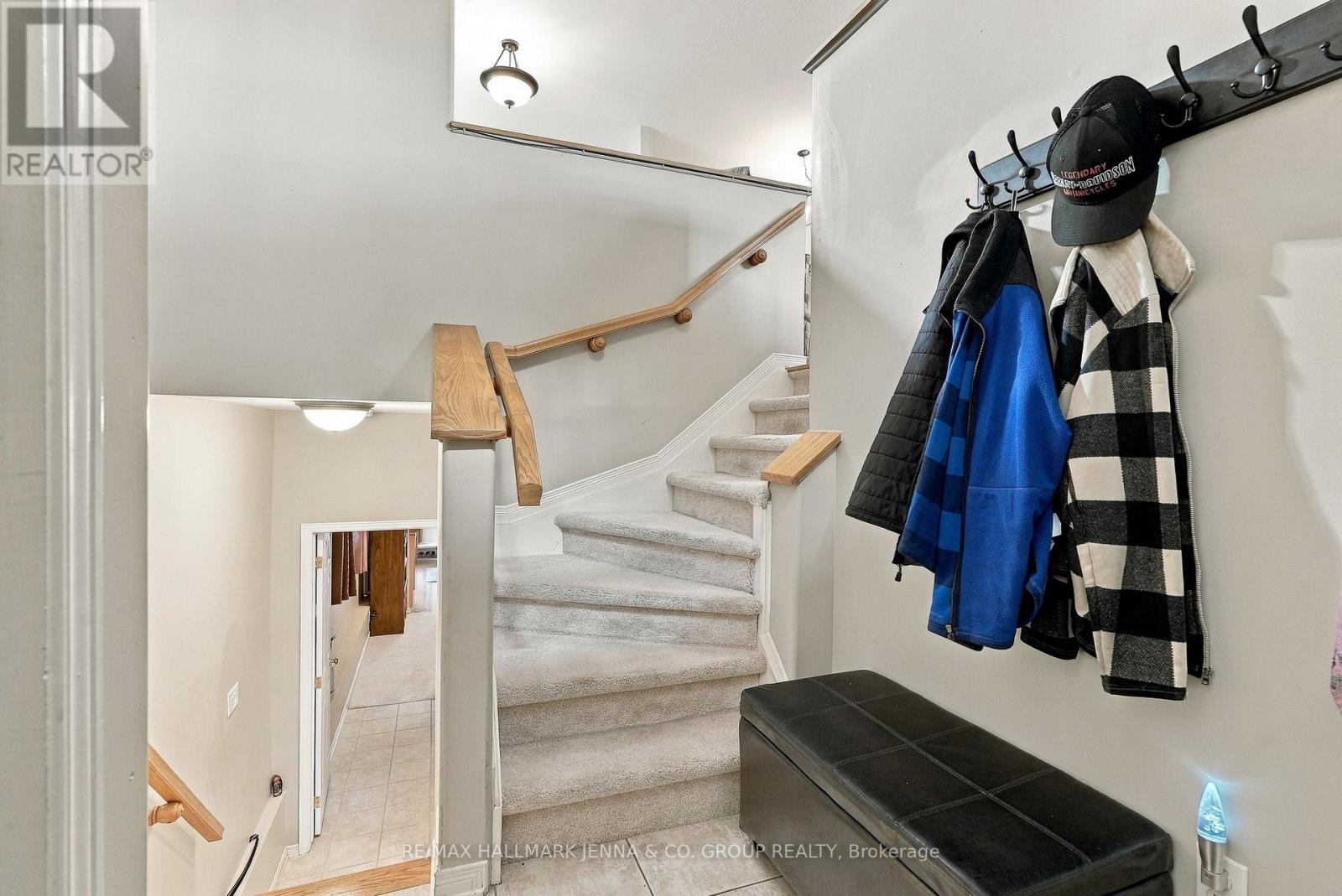 64 WHALINGS CIRCLE - Image 6
