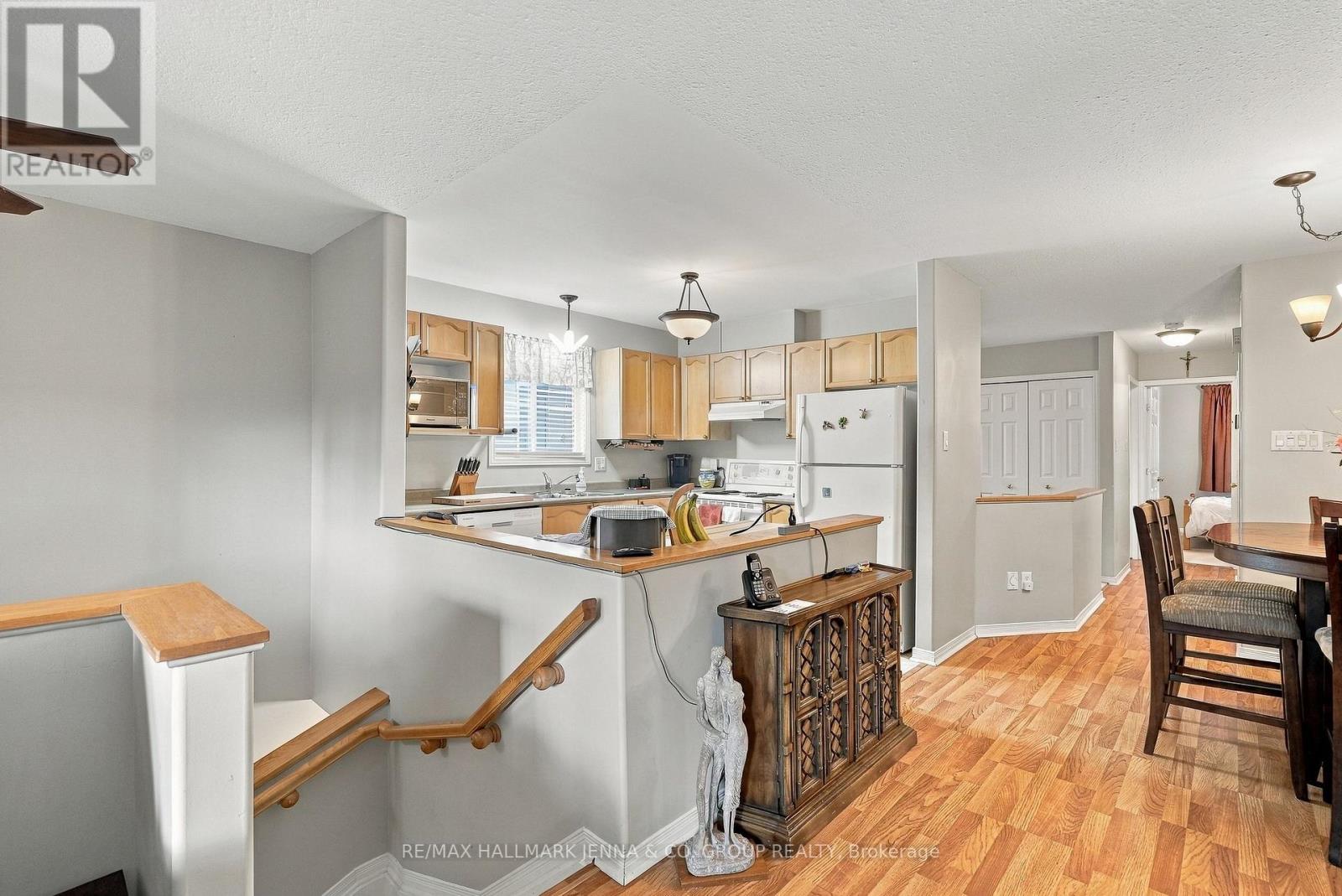 64 WHALINGS CIRCLE - Image 7