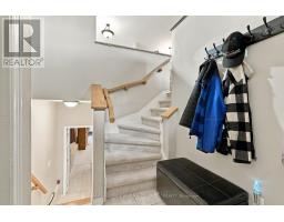 64 Whalings Circle, Ottawa, ON K2S1S4 Photo 6
