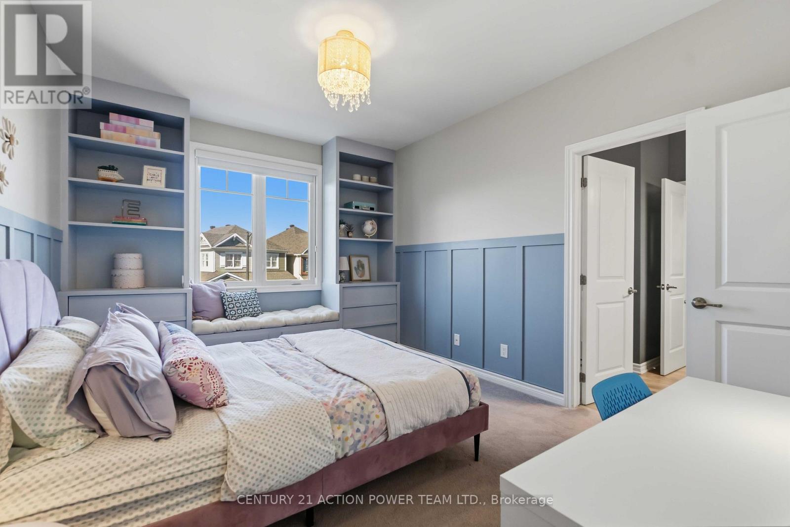 156 BARTONIA CIRCLE - 28