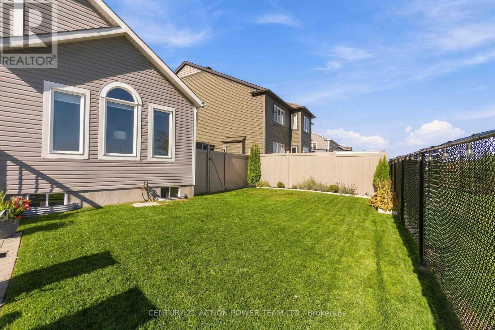 156 BARTONIA CIRCLE - 47