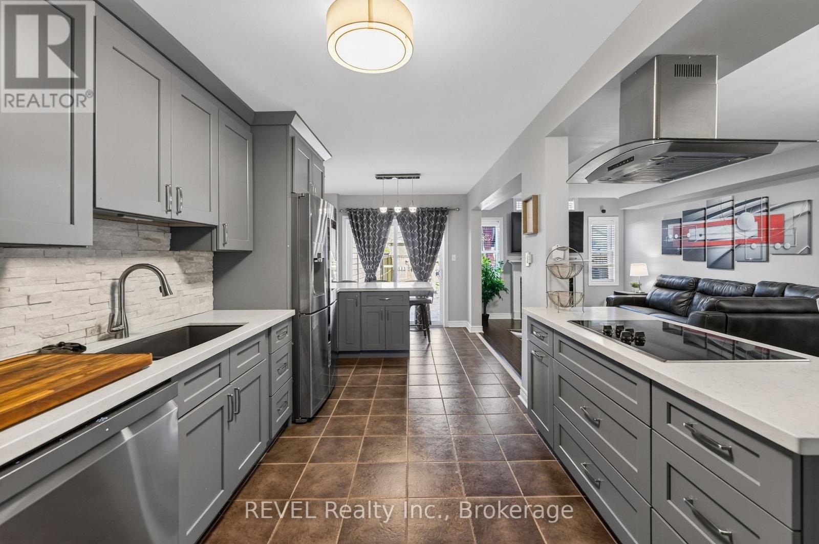 16 HAYNES COURT - Image 16