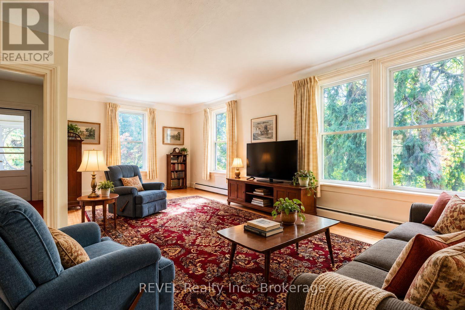 1629 GREGORY ROAD - 10
