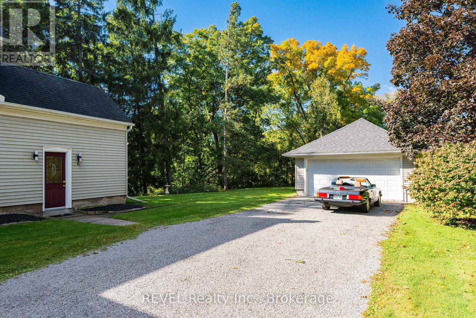 1629 GREGORY ROAD - Image 27