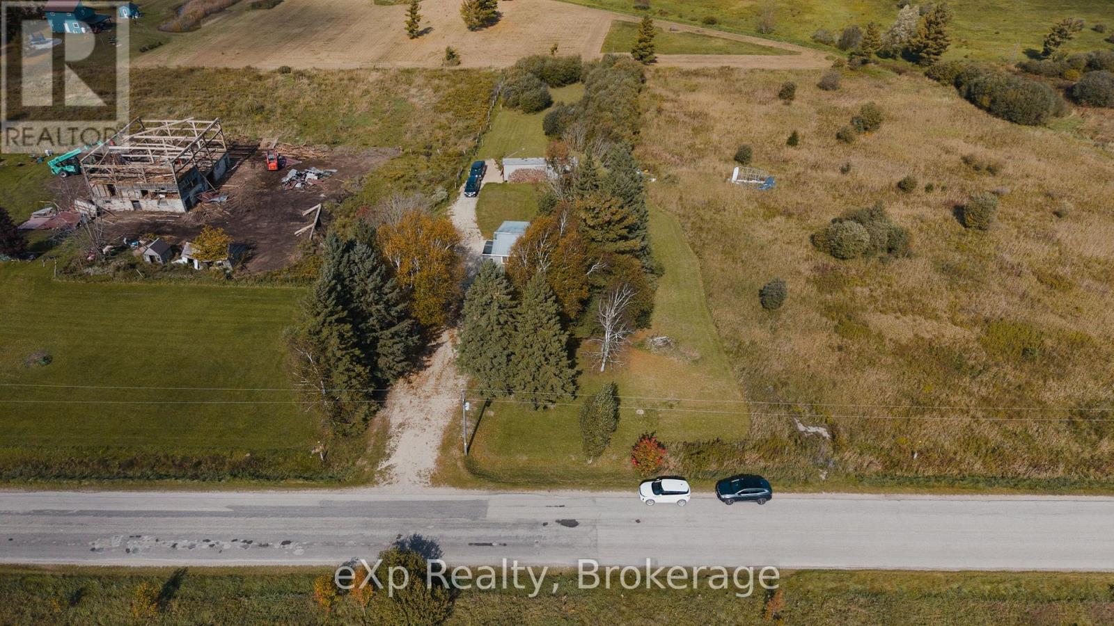 225697 SOUTHGATE 22 ROAD - 24