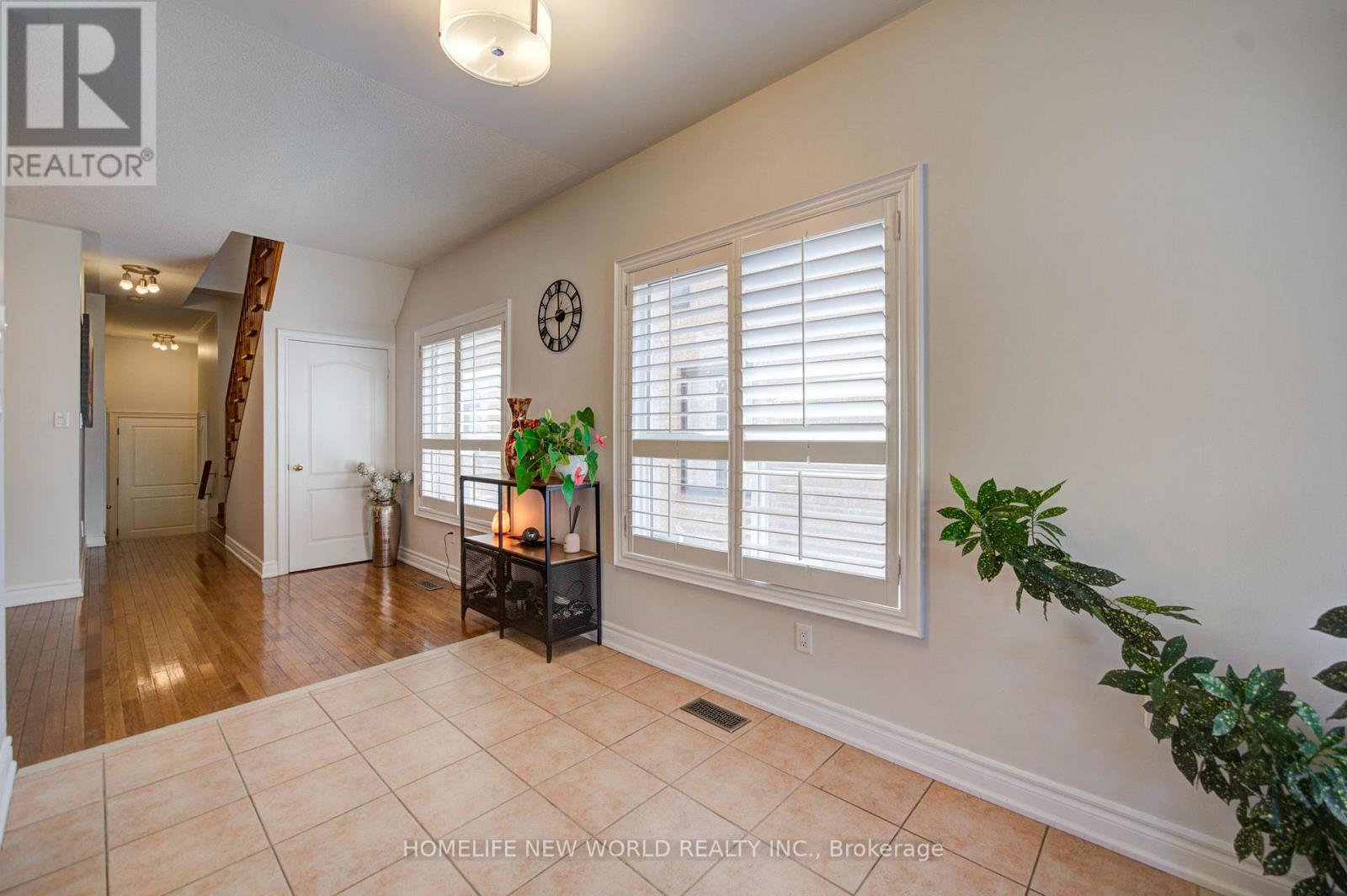12 Belvia Drive, Vaughan, ON photo 19