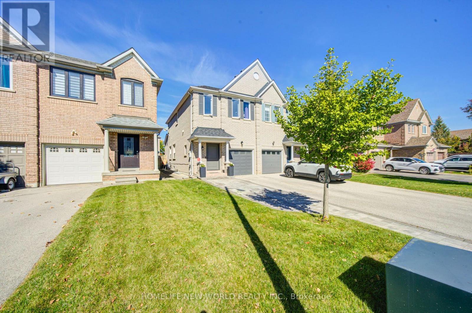 12 Belvia Drive, Vaughan, ON photo 3