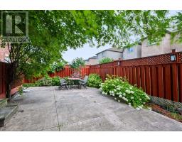 7562 Magistrate Terrace, Mississauga, ON L5W1L3 Photo 41