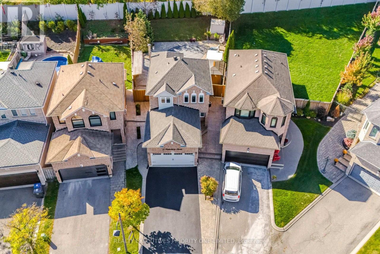 8 WATERBURY STREET - 2