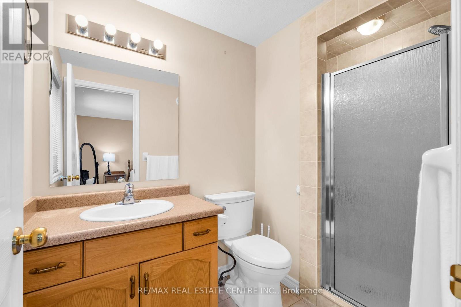 #11 20 SHACKLETON DRIVE - Image 25